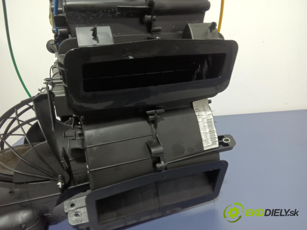 Fiat Fiat 500 2018 radiátor 52061682