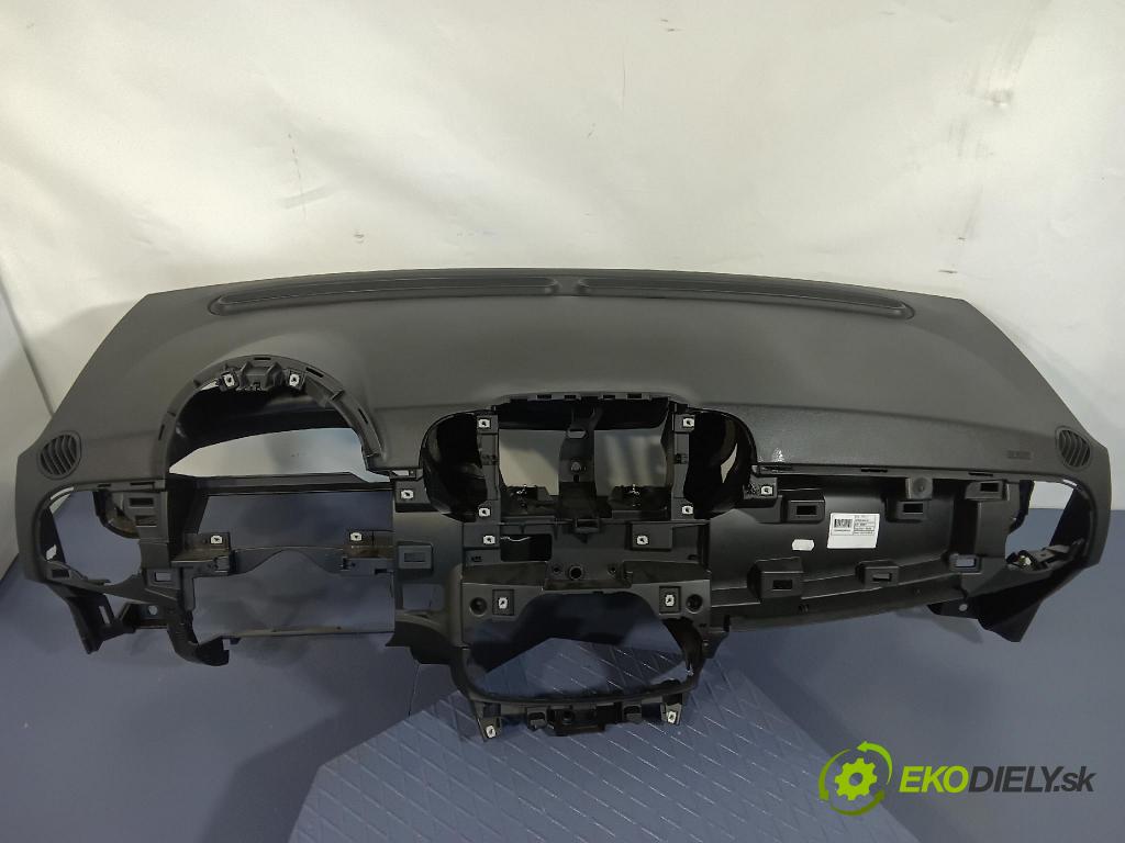 Fiat Fiat 500 2018 kokpit,pristrojová doska 07356400040