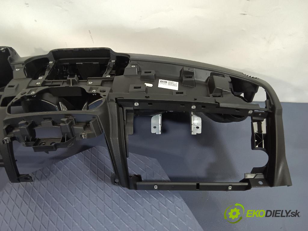 Fiat Fiat 500 2018 kokpit,přistrojova deska 07356400040