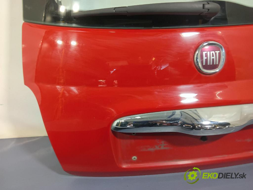 Fiat Fiat 500 2018 zadna dveře kufra: kufra: 111/A