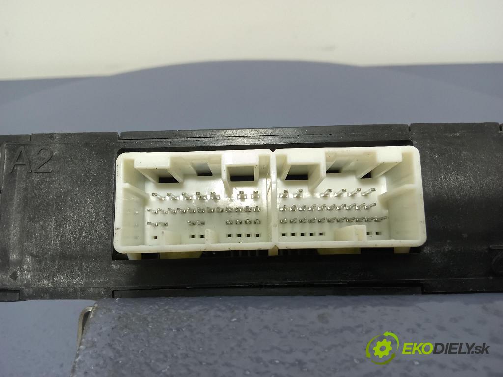 Subaru Impreza 2011 riadiaca jednotka 112400-8360