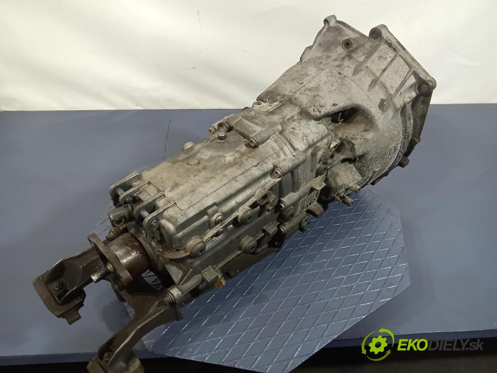 Bmw 525i 2004 převodovka Ozubené kola: Manualna GS6-37BZ