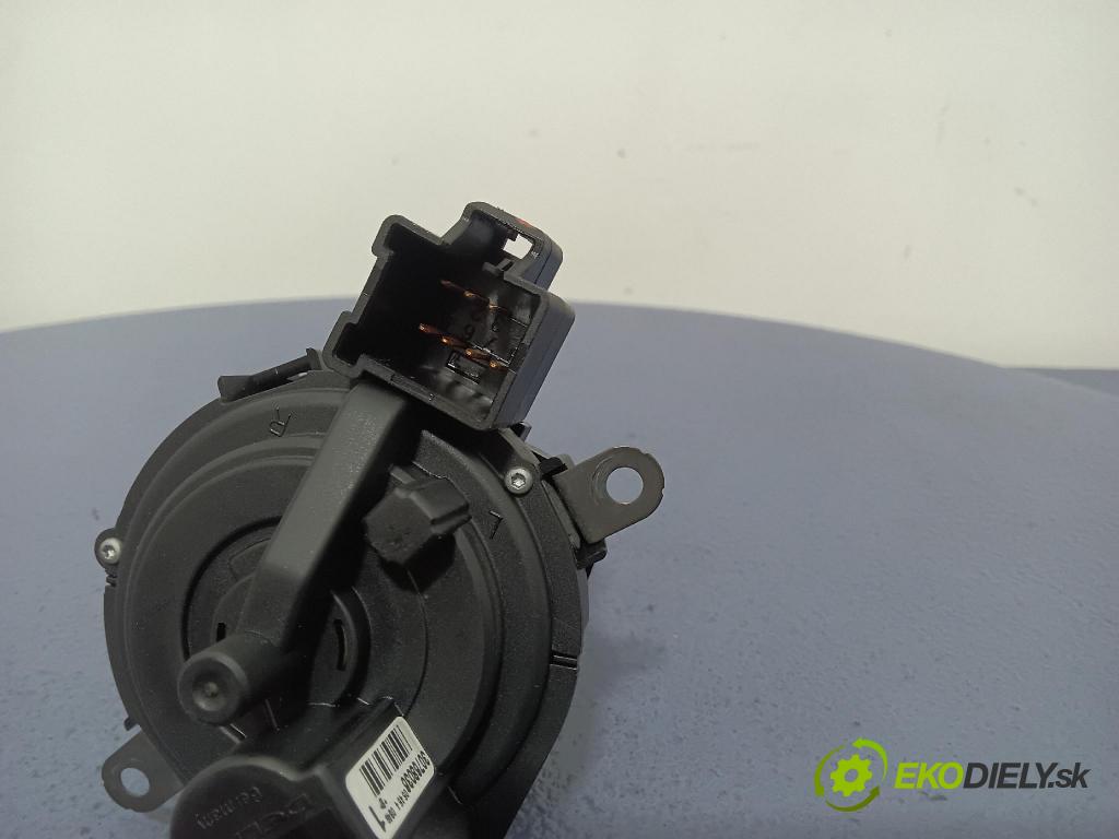 Volvo V50 2005 Spínač zapalování. 30768036