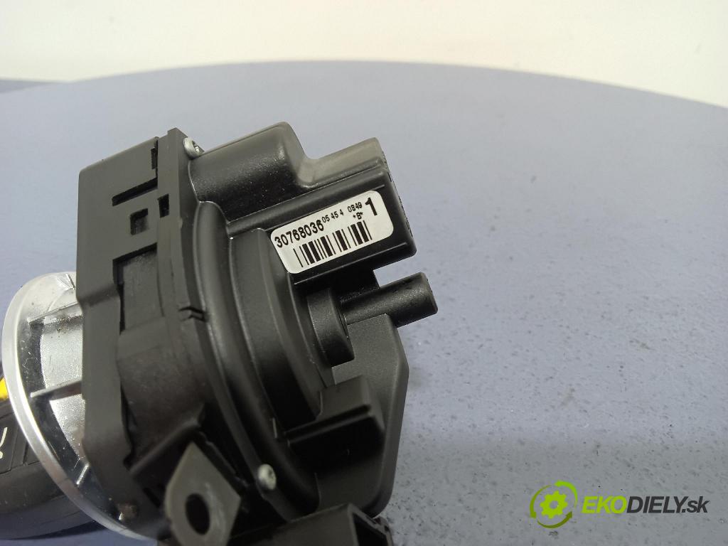 Volvo V50 2005 Spínač zapalování. 30768036