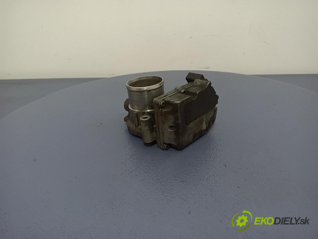 Renault Laguna 2007 škrticí klapka 8200736114