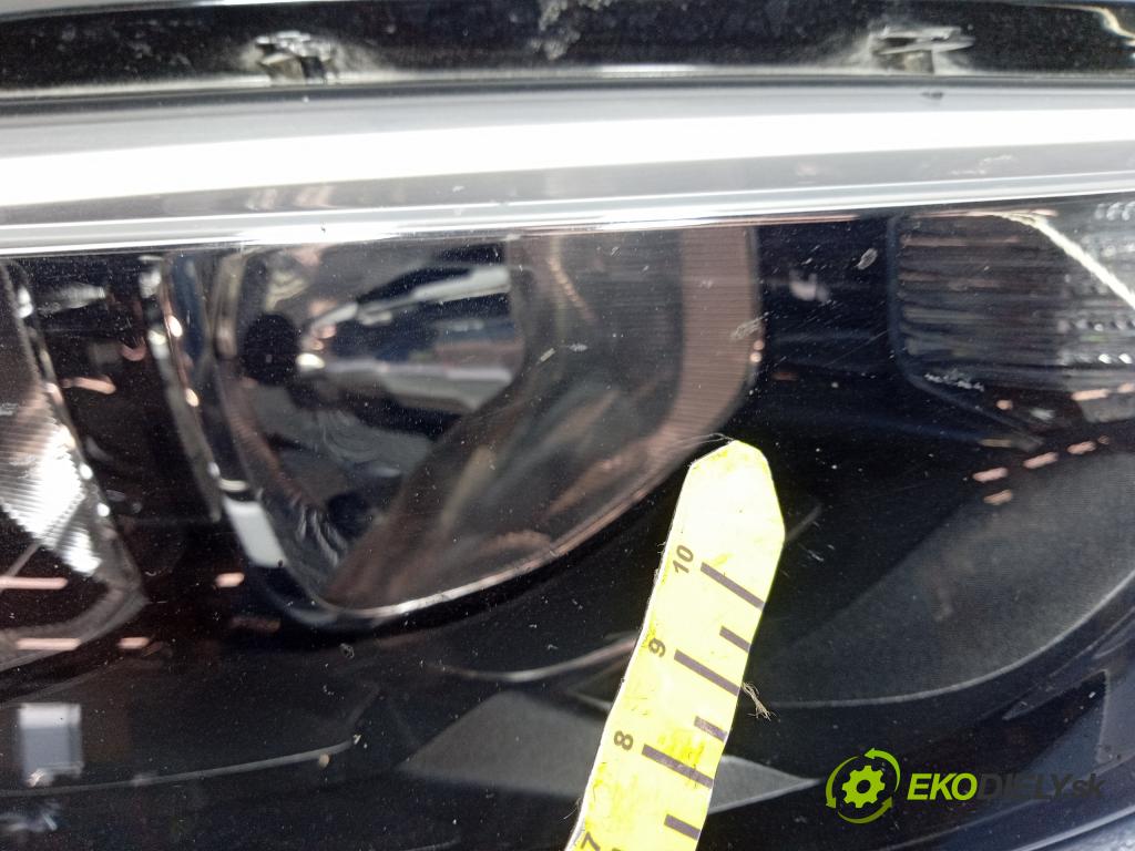 Fiat Tipo 0 Reflektor: v pravo: 52145159