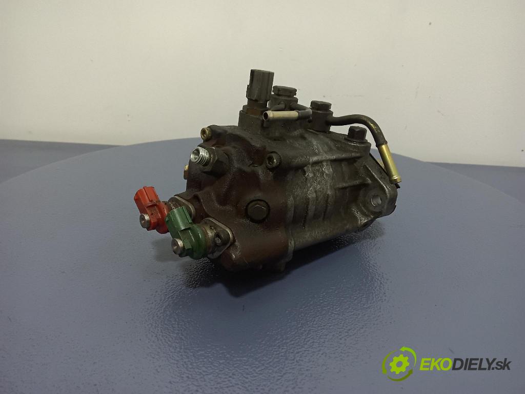Toyota Avensis 2002 čerpadlo Injekce: 22100-27010
