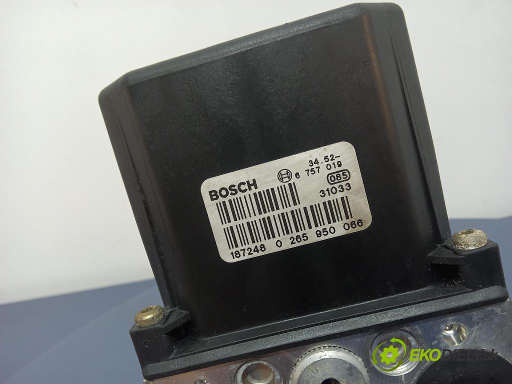 Bmw 330xd 2001 čerpadlo ABS x 6757016