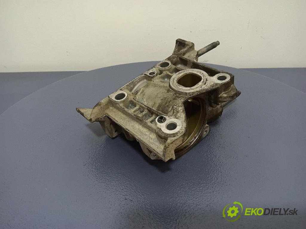Peugeot Partner 2008 čerpadlo Voda 9646075210