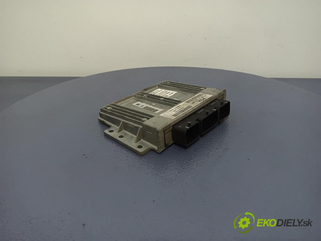 Peugeot 1007 2005 riadiaca jednotka Motor: 9658738480