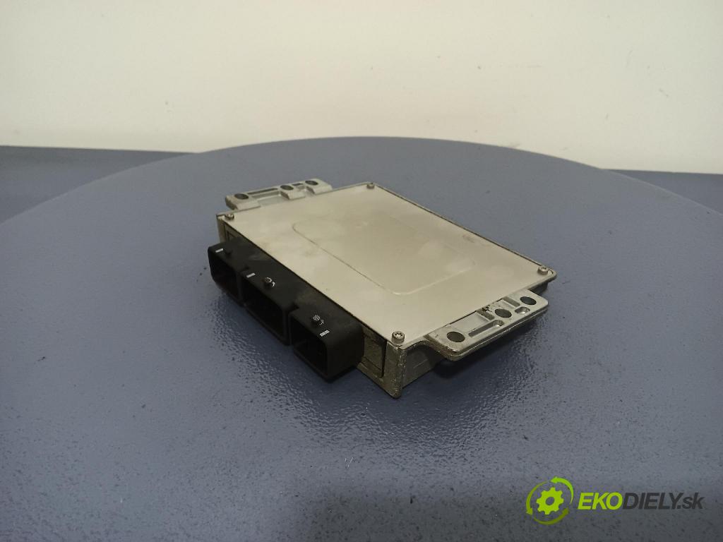 Peugeot 1007 2005 riadiaca jednotka Motor: 9658738480