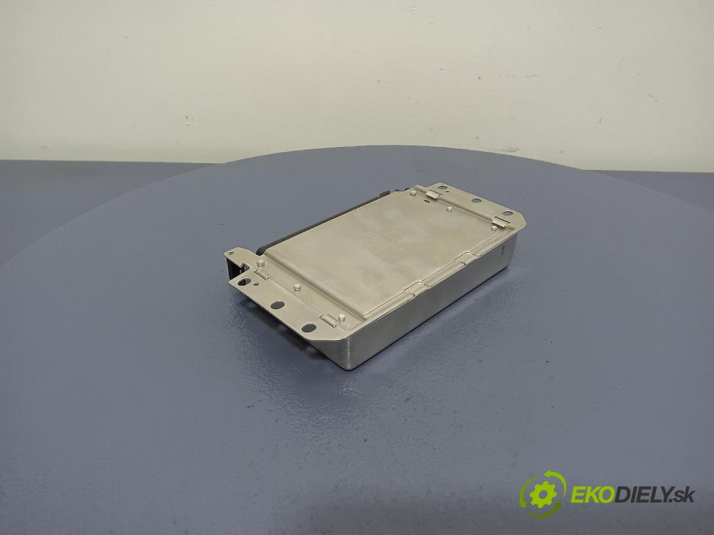 Volkswagen Passat 2004 riadiaca jednotka skrine 3B0927156S
