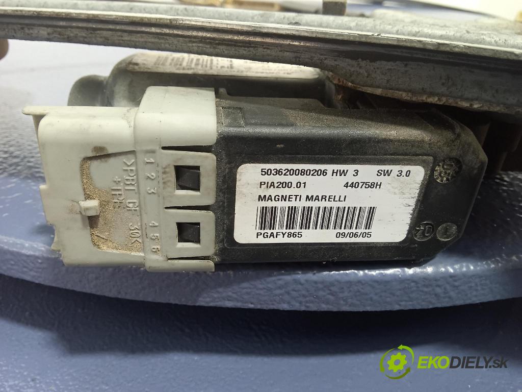 Peugeot 1007 2005 mechanizmus okna Okná: Predné v pravo: 118356