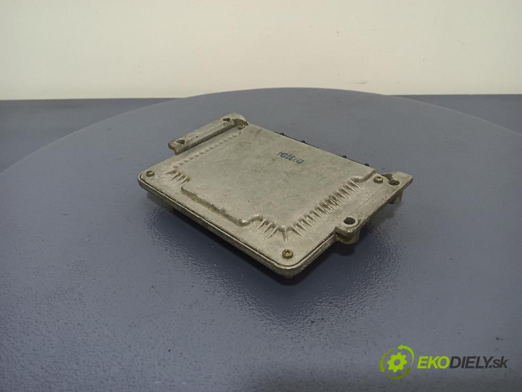Fiat Ducato 2002 riadiaca jednotka Motor: 0281010931