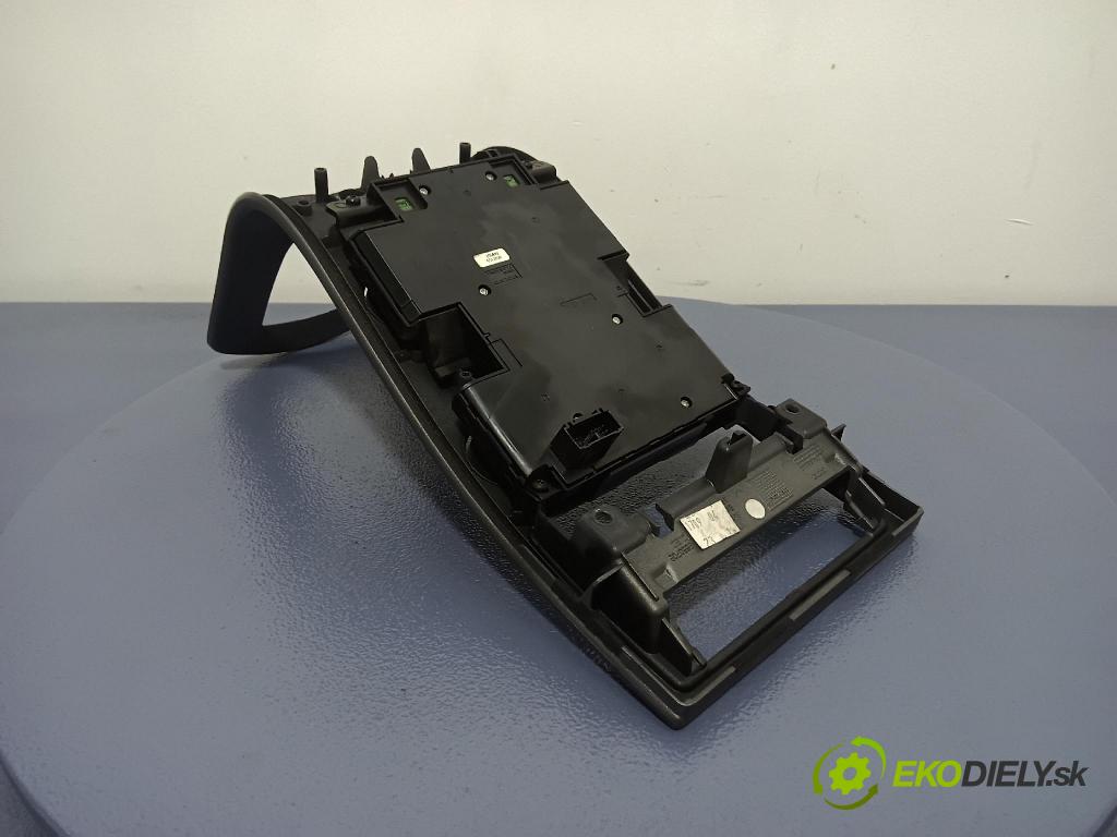 Volvo V50 2007 prepínač Klimatizácia: Prúd vzduchu: 8697155