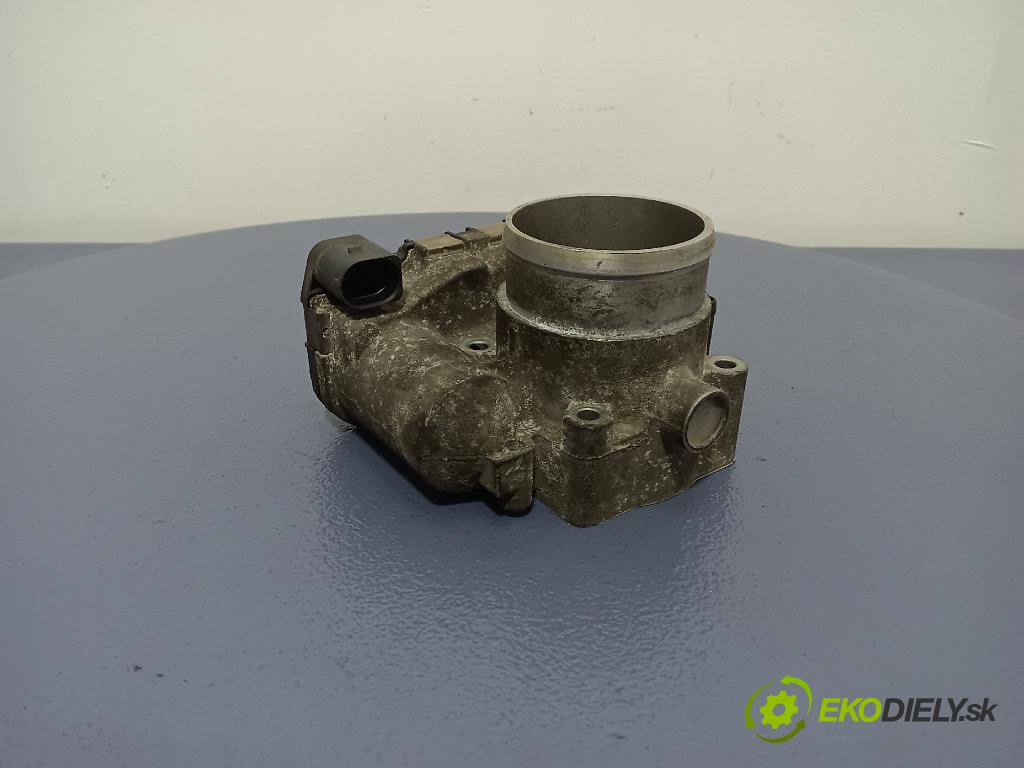 Audi A3 2000 klapka 06A133062C