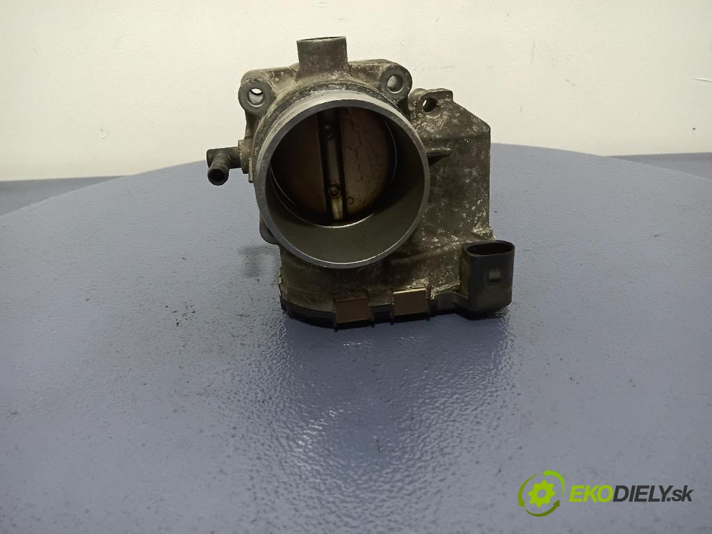 Audi A3 2000 klapka 06A133062C