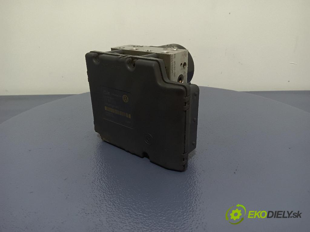 Audi A3 2000 čerpadlo ABS x 1C0907379