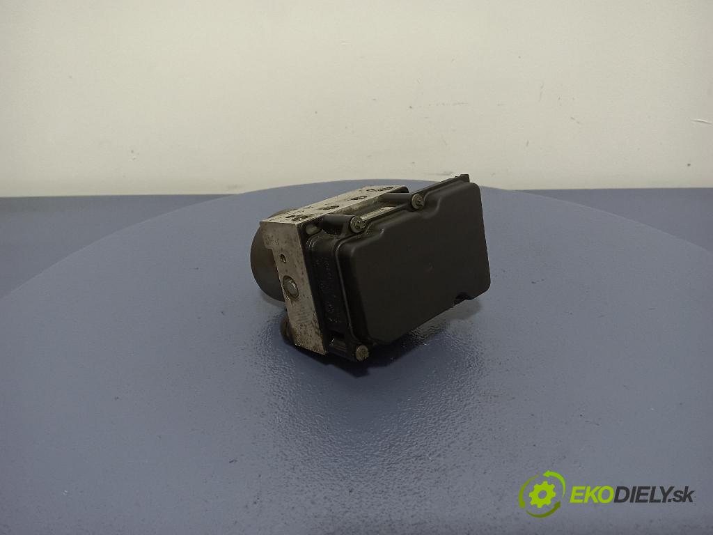 Nissan Tiida 2008 čerpadlo ABS x 47660EM10A