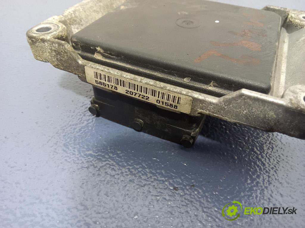 Opel Astra 2005 riadiaca jednotka Motor: 24420562