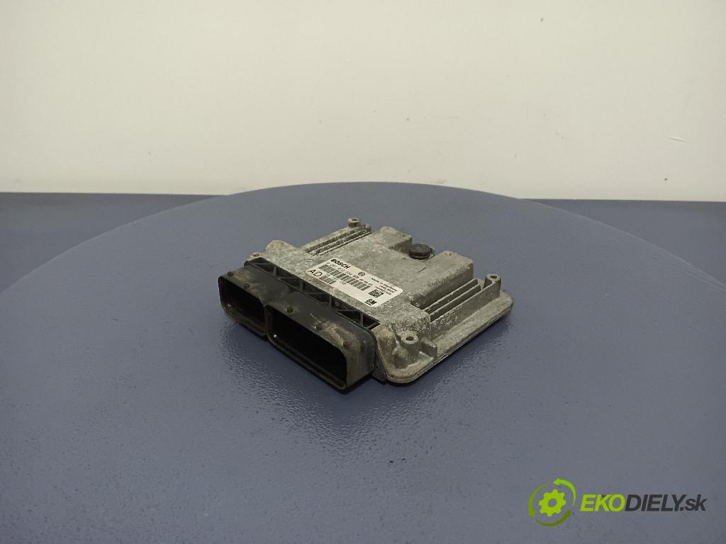 Opel Vectra 2005 riadiaca jednotka Motor: 55197150