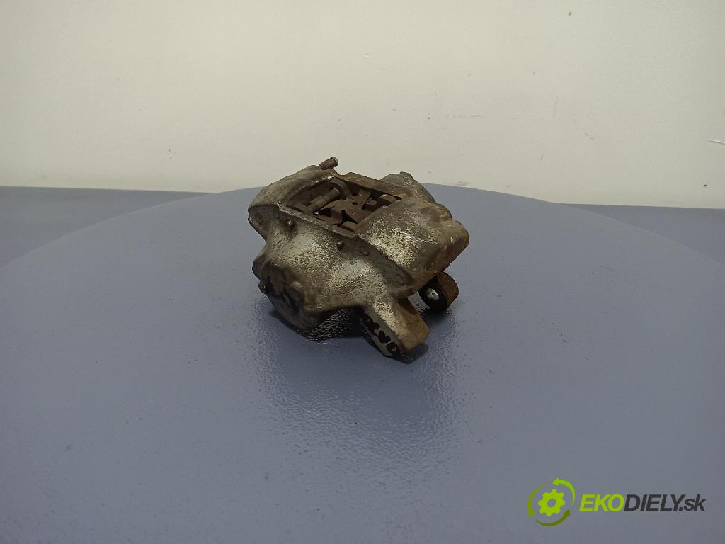 Volvo V70 1999 brzdič brzdový zad Vľavo: 01