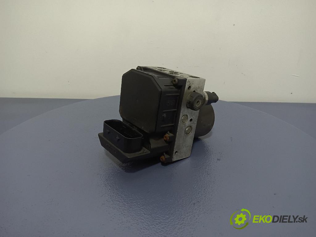 Audi A6 2003 čerpadlo ABS x 4B0614517H