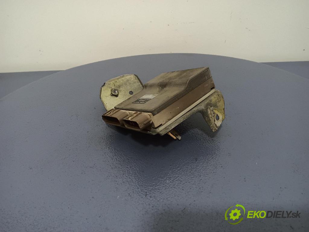 Toyota Avensis verso 2004 riadiaca jednotka 89871-26010
