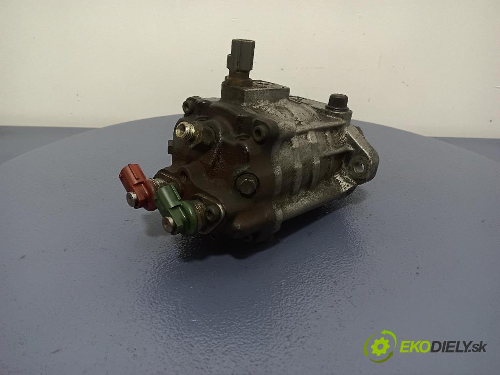 Toyota Avensis verso 2004 čerpadlo Injekcia: 22100-27010