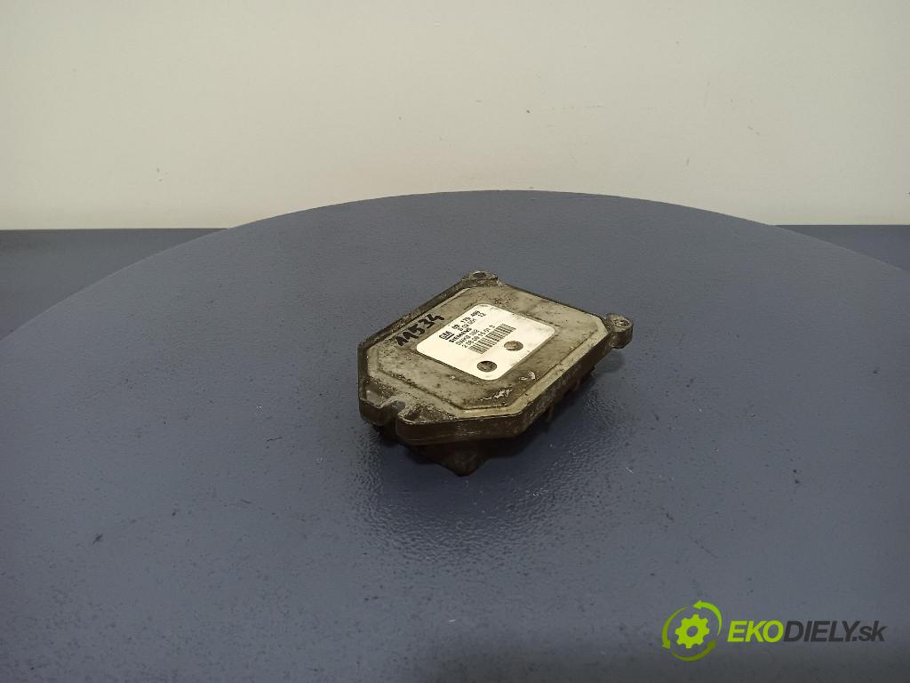 Opel Vectra 2002 riadiaca jednotka Motor: 09179499