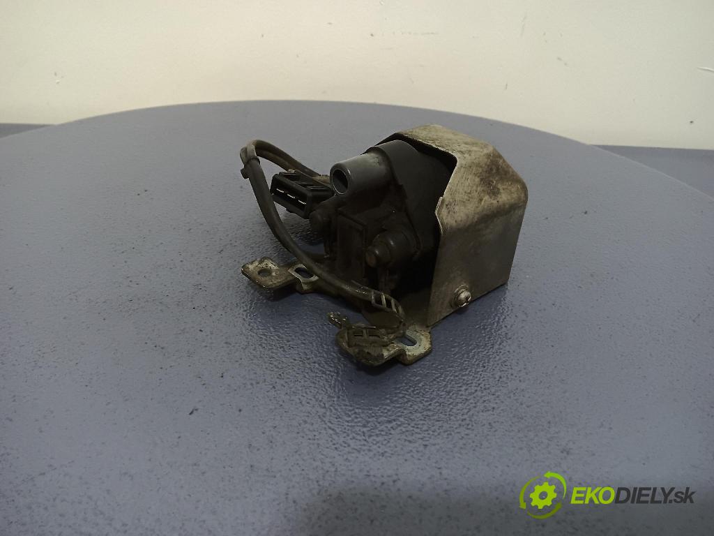 Audi A4 1996 cievka Zapaľovanie: ADP