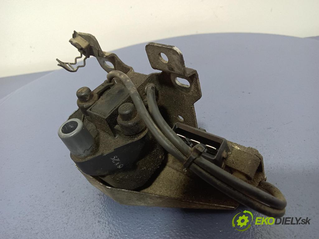 Audi A4 1996 cievka Zapaľovanie: ADP