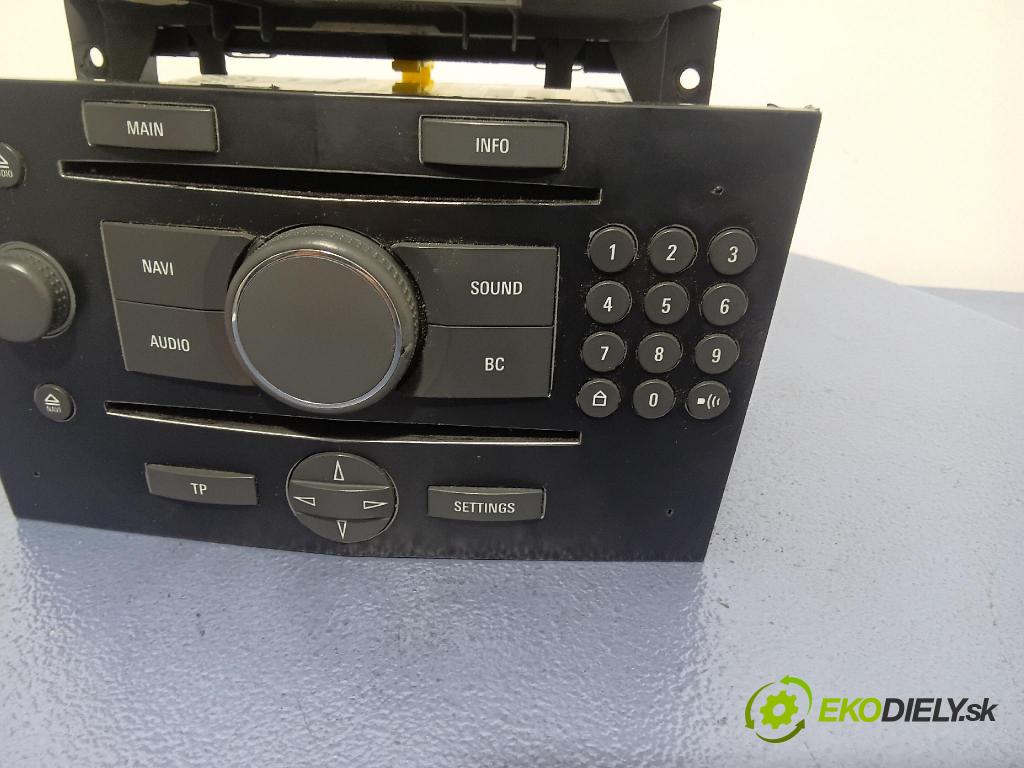 Opel Zafira 2007 Radio I Navigácia: 13111166