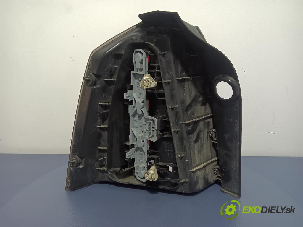 Opel Zafira 2007 svetlo / reflektor zad ľavá Vonkajsia: 01-442-1948R