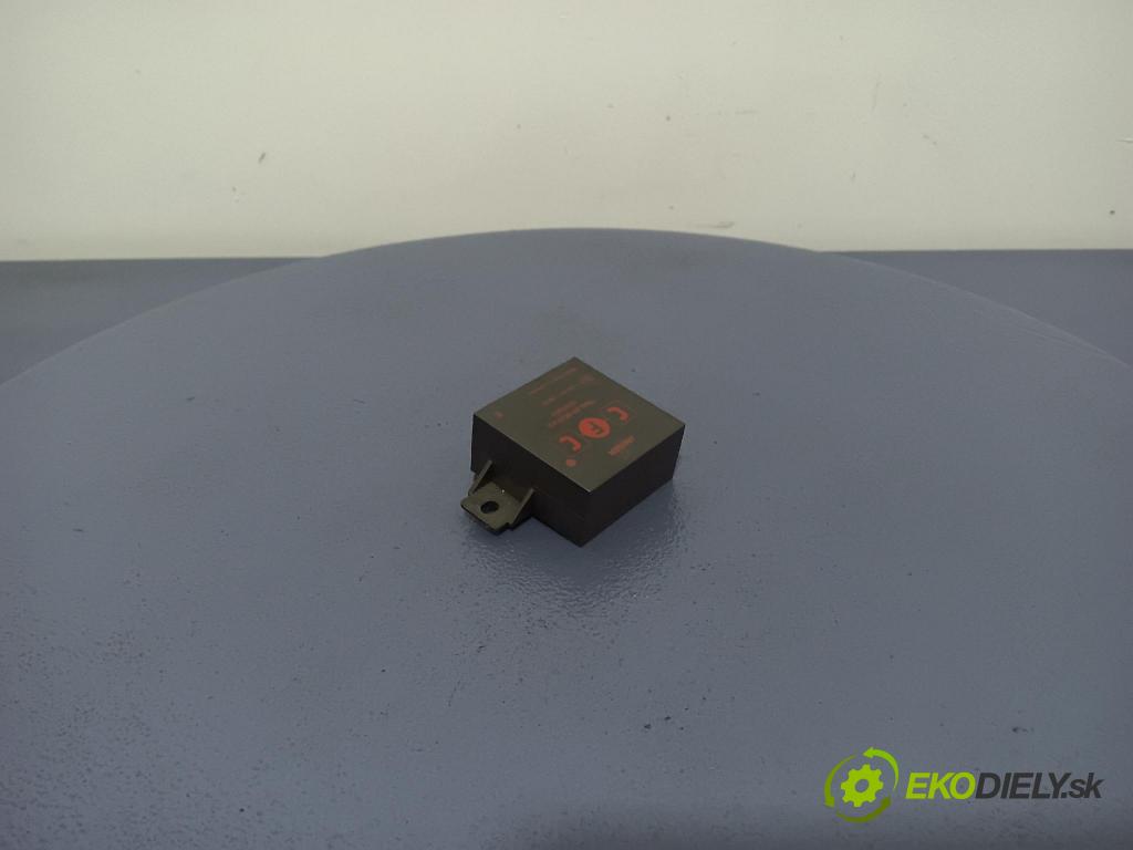 Audi A3 1999 riadiaca jednotka 52501503