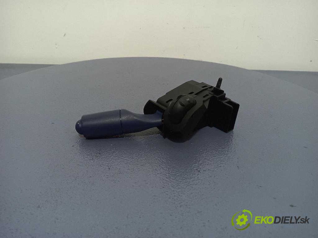 Smart --- 1999 prepínač prepínač 0001185V006