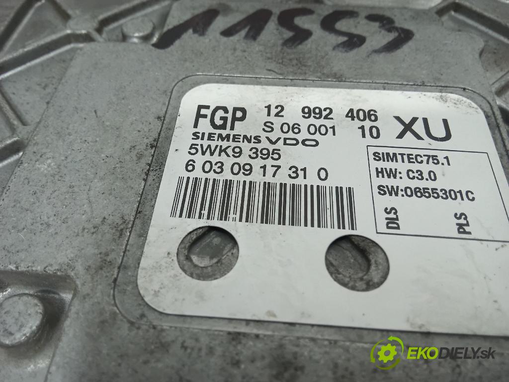 Opel Zafira 0 řídící jednotka Motor: 12992406