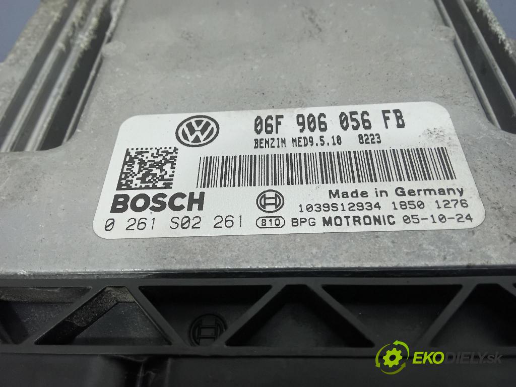 Volkswagen Passat 2006 řídící jednotka Motor: 06F906056FB
