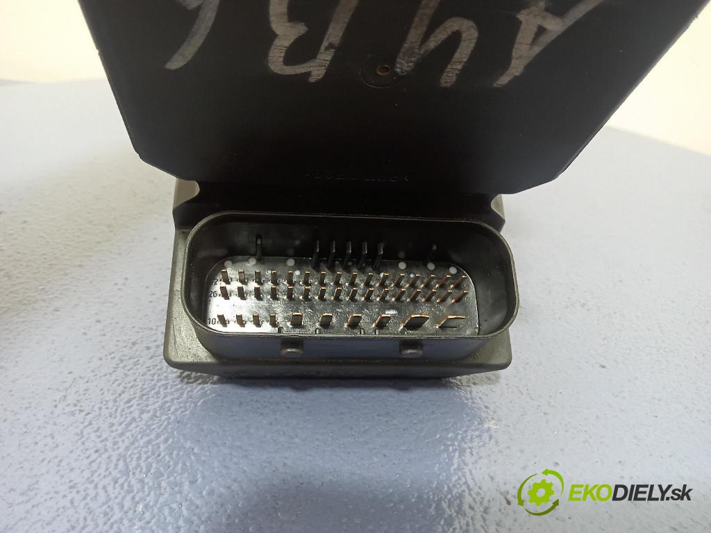 Audi A4 2001 čerpadlo ABS x 8E0614517