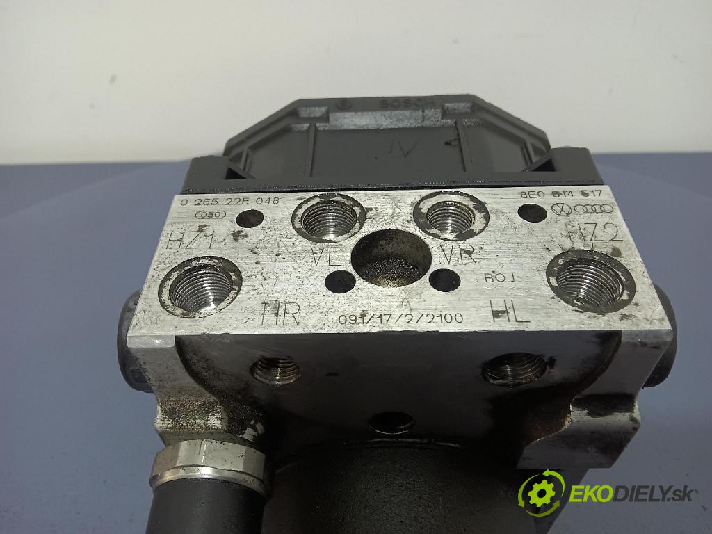 Audi A4 2001 čerpadlo ABS x 8E0614517