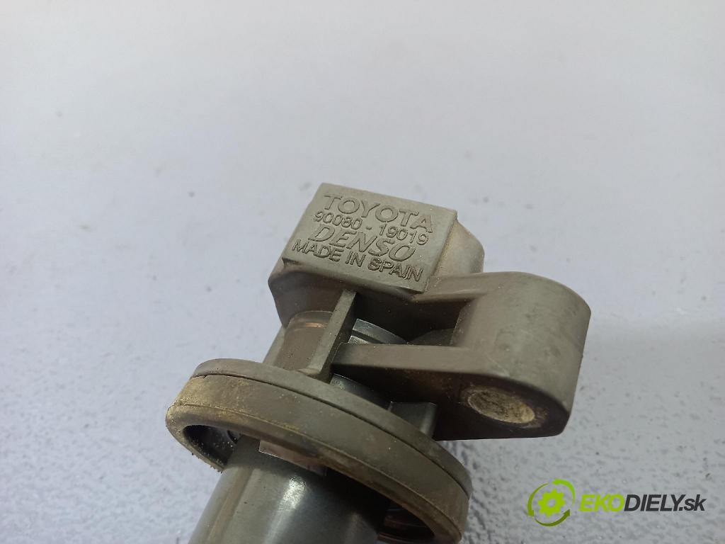 Toyota Corolla 2004 cívka Zapalování: 90080-19019