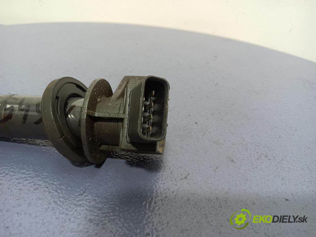 Toyota Corolla 2004 cievka Zapaľovanie: 90080-19019