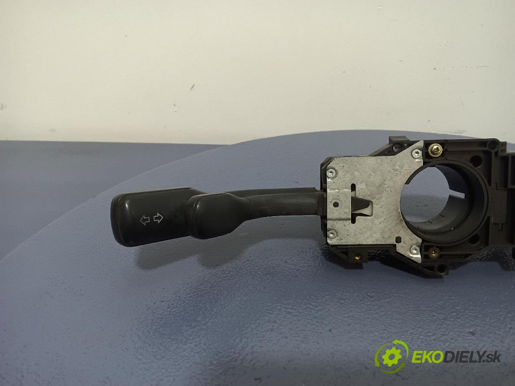 Audi A4 2000 Přepínač Komplex: 4D0953513D