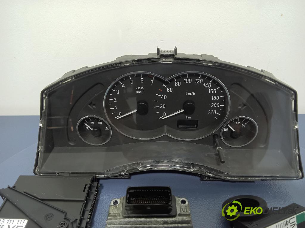 Opel Meriva-a 2005 řídící jednotka Motor: 12230554