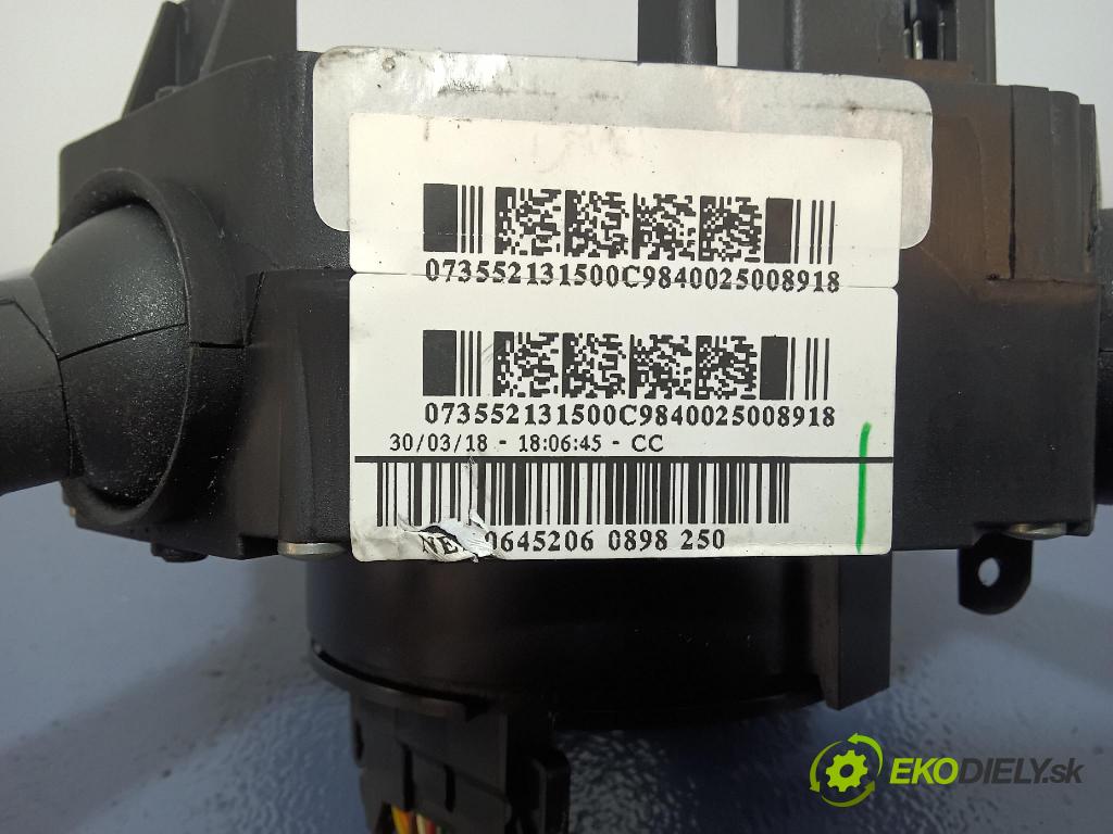 Fiat Punto 2009 Přepínač Komplex: 073552131500