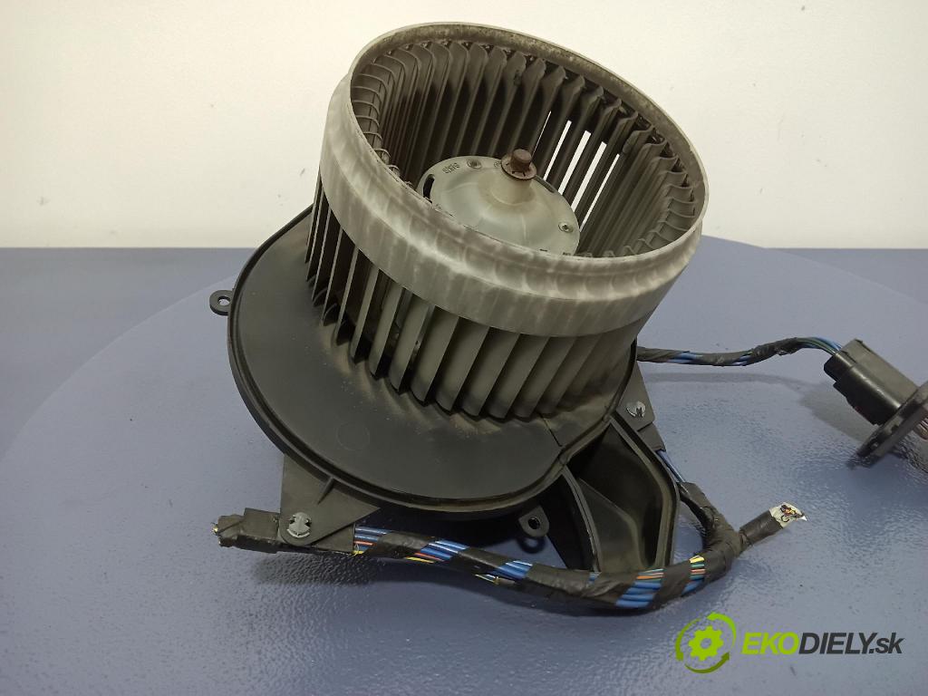 Chrysler 300c 2005 ventilátor Vzduch: 9405315