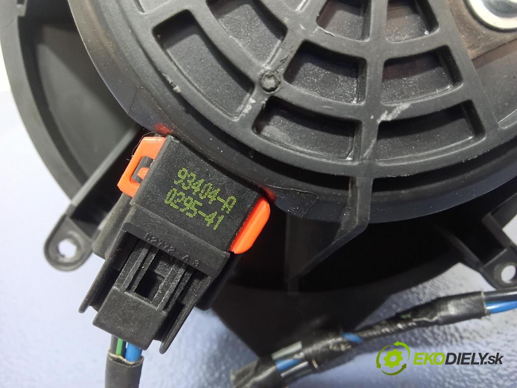 Chrysler 300c 2005 ventilátor Vzduch: 9405315