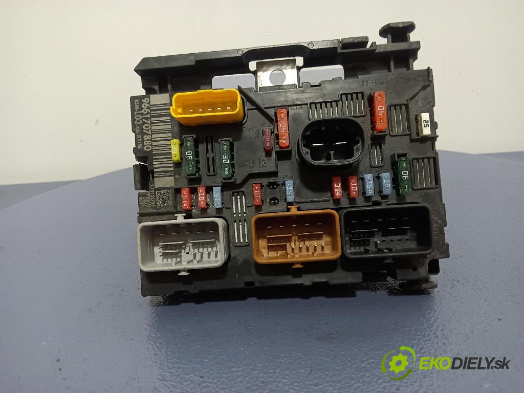 Citroen C2 2006 skříňka Pojistky 9661707880