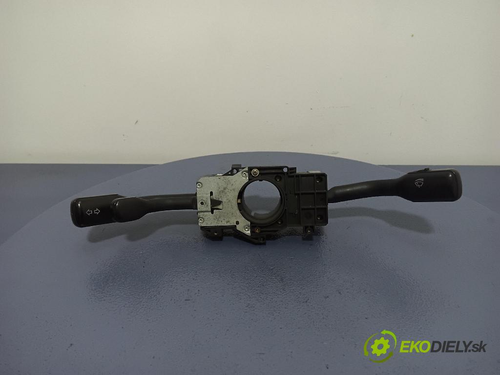 Audi A4 1999 Přepínač Komplex: 4D0953513D