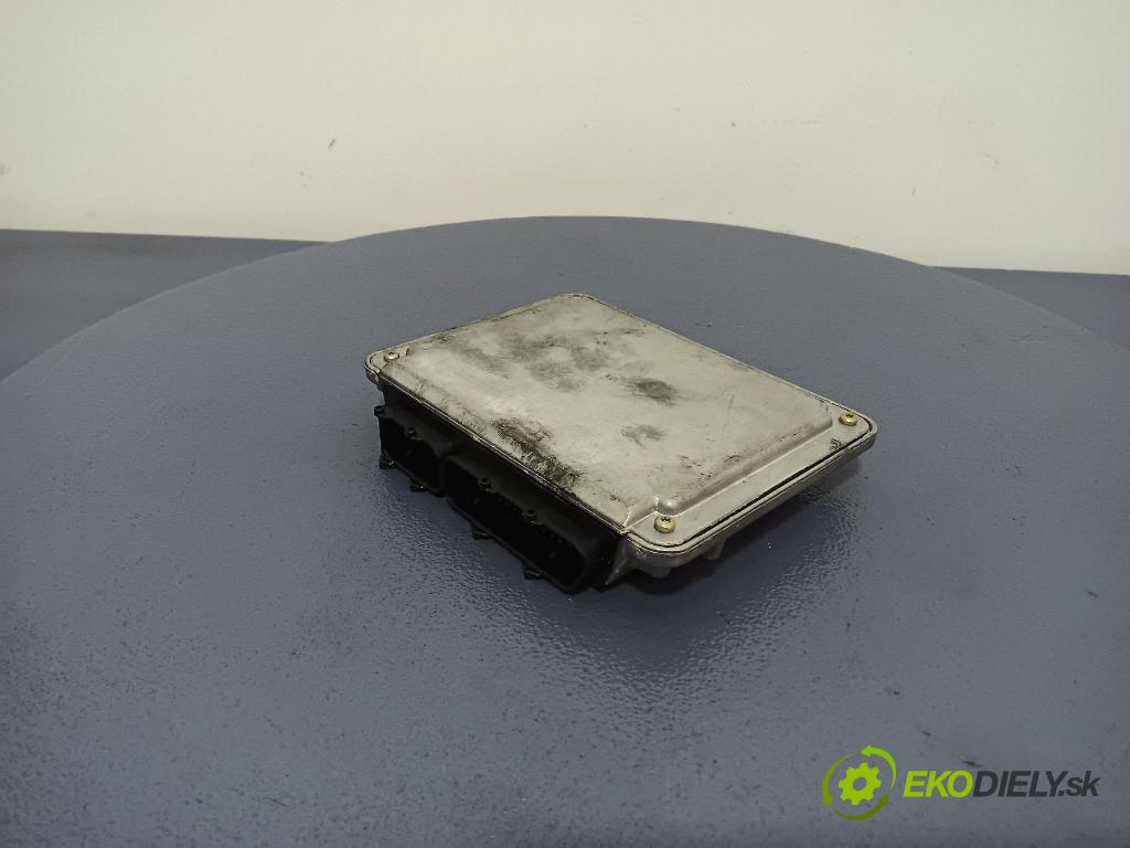 Audi A4 1999 riadiaca jednotka Motor: 038906018EL